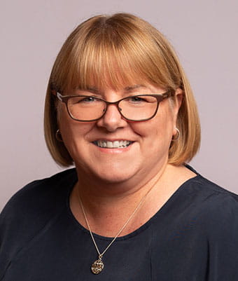 Tracey Matcheft Headshot